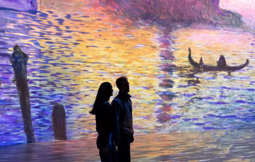monet venice couple
